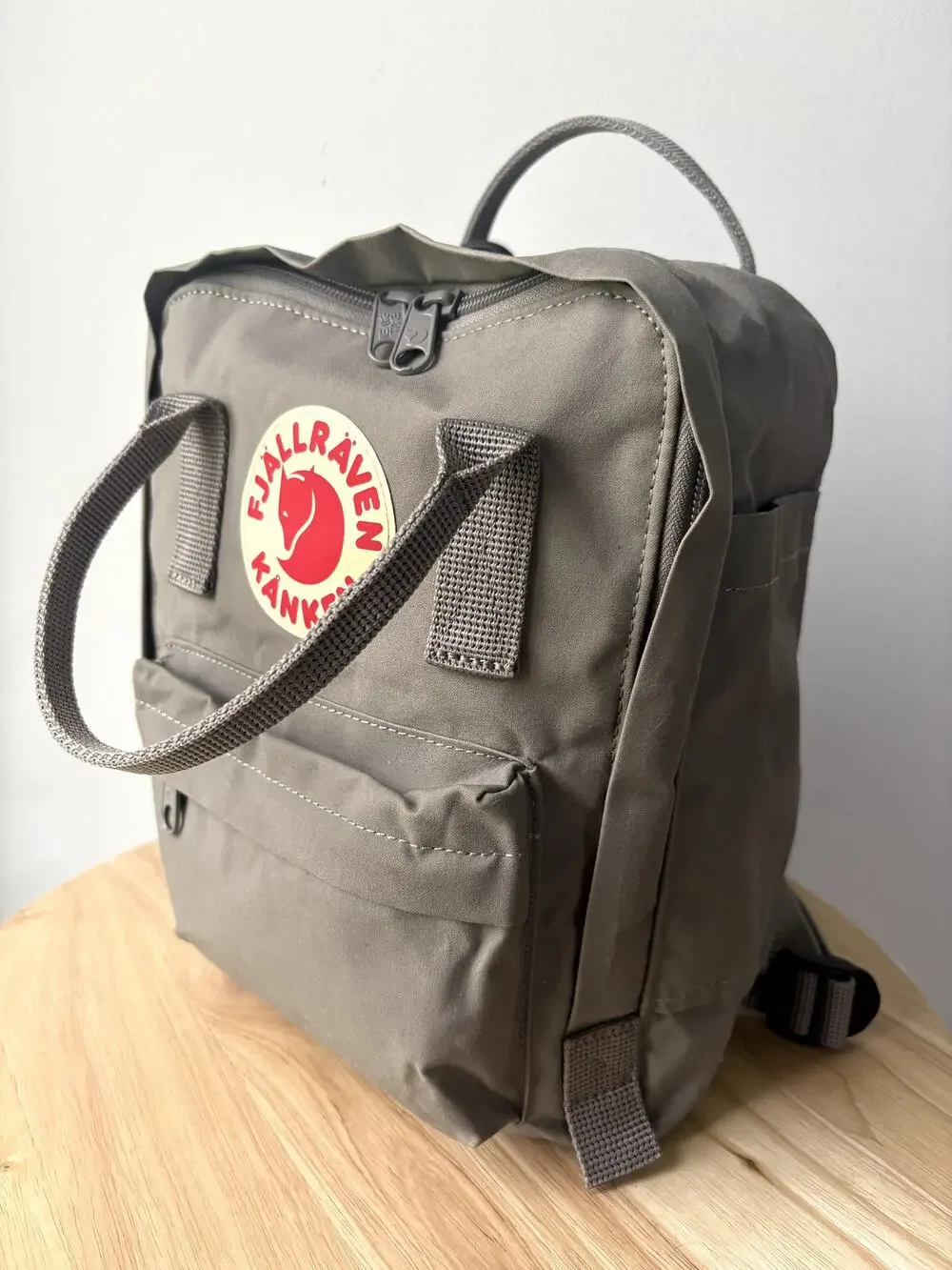 crossbody lululemon cross body bag Texas Longhorns Everywhere Metal Hardware Size Comparison North Face Women's Travel Backpack Designed For Casual Color:Clownfish